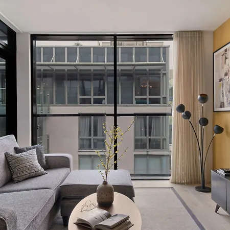 Sonder By Marriott Bonvoy Britain Quay Grand Canal Square Lägenhetshotell 4*