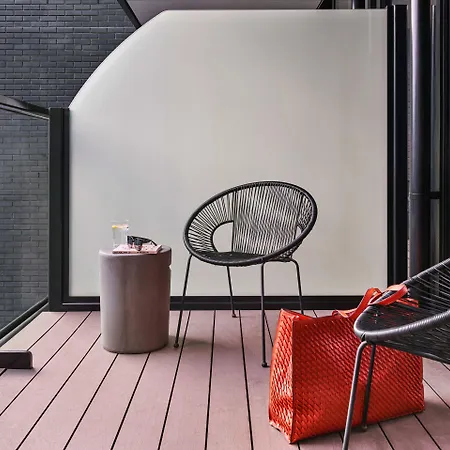 Sonder By Marriott Bonvoy Britain Quay Grand Canal Square 4* 더블린