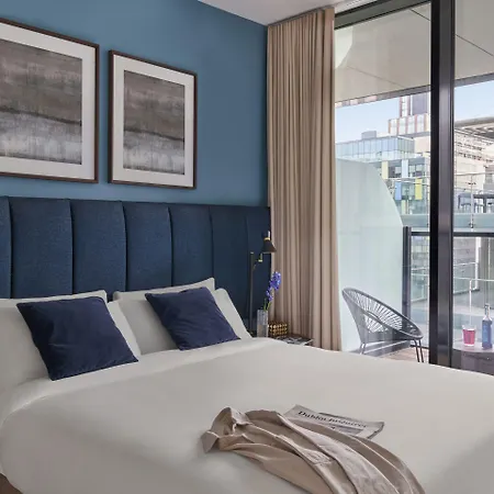 Sonder By Marriott Bonvoy Britain Quay Grand Canal Square 4* 더블린