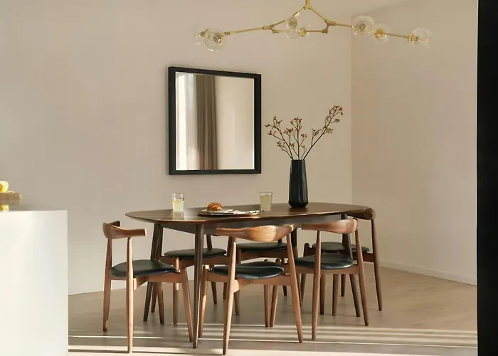 Sonder By Marriott Bonvoy Britain Quay Grand Canal Square 4*