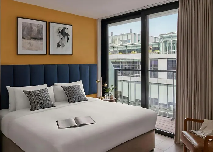 Sonder By Marriott Bonvoy Britain Quay Grand Canal Square Dublin