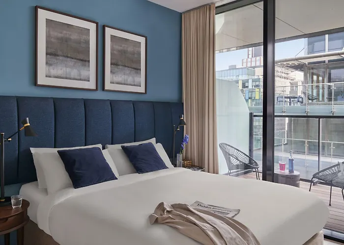 Sonder By Marriott Bonvoy Britain Quay Grand Canal Square 4* Dublin