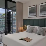 Apartahotel Sonder By Marriott Bonvoy Britain Quay Grand Canal Square